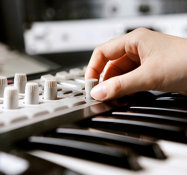 20240531155459_xChnaZvG.jpg_carousel_인천음향_인천음향,태창음향,인천노래방기기,인천CCTV설치,인천음향기기,마이크,무선마이크,인천음향대여,중고음향기기,매입판매,판매설치,인천스피커,인천앰프